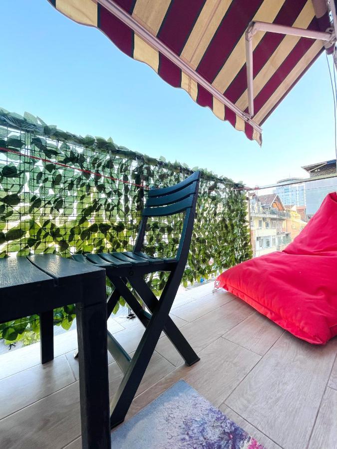 Aj Apartments - Hidden Gem In Front Of Taiwan Center Tirana Exterior photo