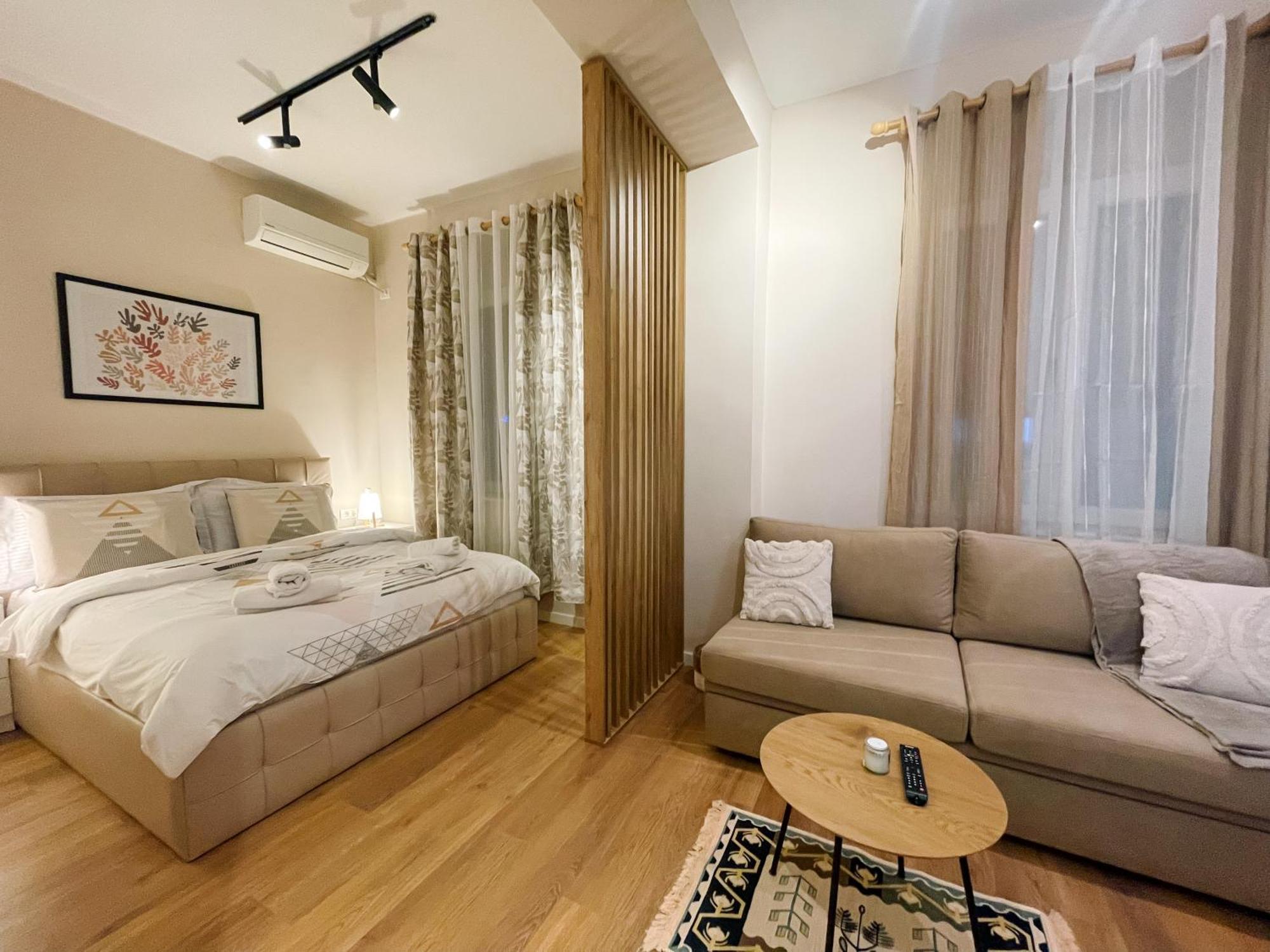 Aj Apartments - Hidden Gem In Front Of Taiwan Center Tirana Exterior photo